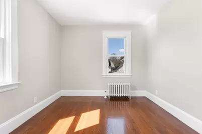 38 Trinity Parkway, Providence, RI 02908 - Photo 27