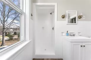 38 Trinity Pkwy, Providence, RI 02908 - Photo 31