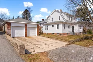 38 Trinity Pkwy, Providence, RI 02908 - Photo 37