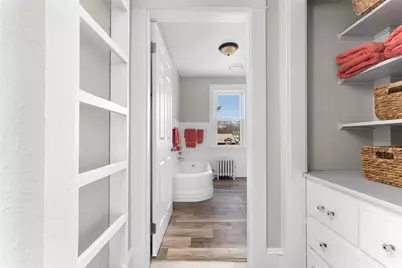 38 Trinity Parkway, Providence, RI 02908 - Photo 29