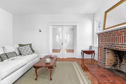 38 Trinity Parkway, Providence, RI 02908 - Photo 13