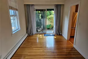 10 Cherry St, Newport, RI 02840 - Photo 13