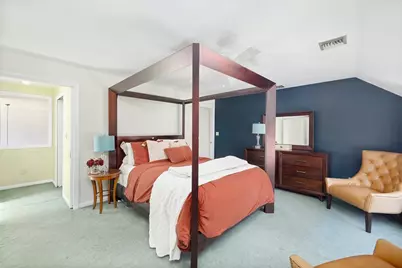 581 Middle Road, Portsmouth, RI 02871 - Photo 11