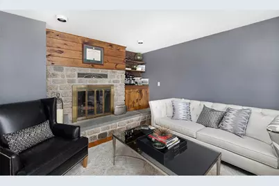 581 Middle Road, Portsmouth, RI 02871 - Photo 9