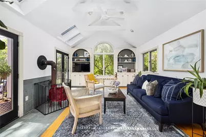 581 Middle Road, Portsmouth, RI 02871 - Photo 25