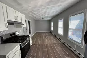 92 Spring St, Lincoln, RI 02838 - Photo 27