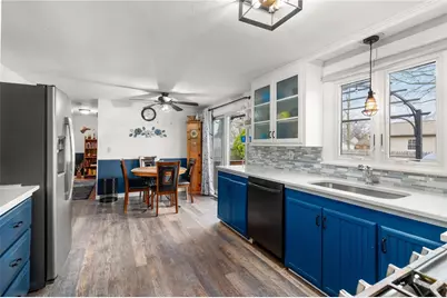 109 Hawksley Avenue, Warwick, RI 02889 - Photo 5