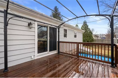 109 Hawksley Avenue, Warwick, RI 02889 - Photo 21