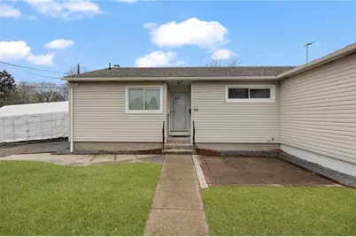 20 Cleveland Street, West Warwick, RI 02893 - Photo 31