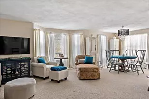 18 Pond Ct, North Providence, RI 02904 - Photo 17