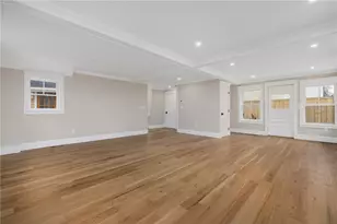 14 Sherman St, Newport, RI 02840 - Photo 9