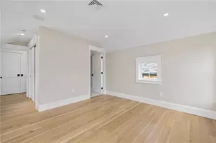 14 Sherman St, Newport, RI 02840 - Photo 29