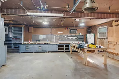 493 Turnpike Avenue, Portsmouth, RI 02871 - Photo 37