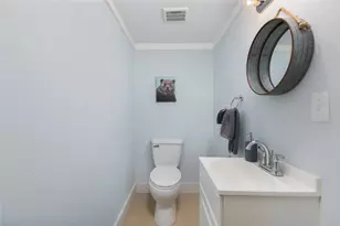 230 Marlborough St, East Greenwich, RI 02818 - Photo 39