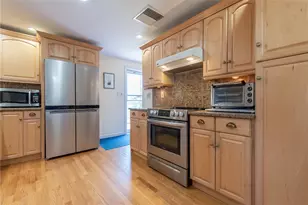 153 Grove St, Lincoln, RI 02865 - Photo 5