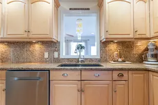 153 Grove St, Lincoln, RI 02865 - Photo 7