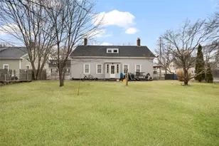 49 Oak St, Cranston, RI 02910 - Photo 3