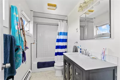 1042 Anthony Road, Portsmouth, RI 02871 - Photo 7