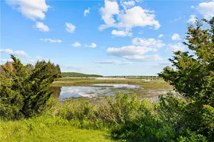 1042 Anthony Rd, Portsmouth, RI 02871 - Photo 19