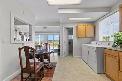 1042 Anthony Road, Portsmouth, RI 02871 - Photo 15