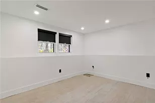 433 Gravelly Hill Rd, South Kingstown, RI 02879 - Photo 23