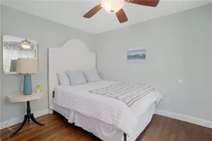 70 Carroll Ave, Newport, RI 02840 - Photo 7