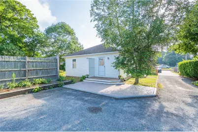 137 Kingstown Road, Narragansett, RI 02882 - Photo 19