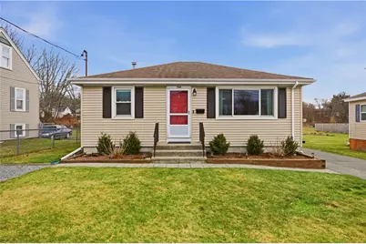 960 Lees River Avenue, Somerset, MA 02726 - Photo 1