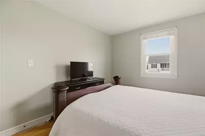 960 Lees River Avenue, Somerset, MA 02726 - Photo 31