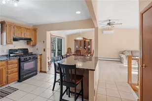 44 Village Ave, Cranston, RI 02920 - Photo 23