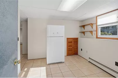 44 Village Avenue, Cranston, RI 02920 - Photo 33