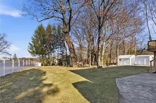 44 Village Ave, Cranston, RI 02920 - Photo 5