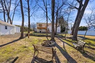 44 Village Ave, Cranston, RI 02920 - Photo 7