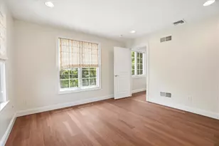 32 Mt Ave, Providence, RI 02906 - Photo 27