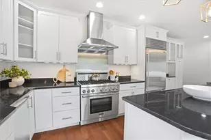 32 Mt Ave, Providence, RI 02906 - Photo 15