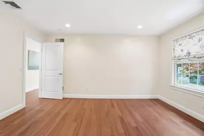 32 Mount Avenue, Providence, RI 02906 - Photo 29