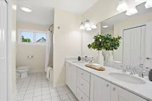 32 Mt Ave, Providence, RI 02906 - Photo 31