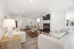 32 Mt Ave, Providence, RI 02906 - Photo 9