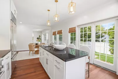 32 Mount Avenue, Providence, RI 02906 - Photo 13