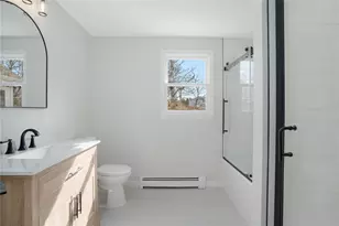 103 Gossets Turn Dr, Middletown, RI 02842 - Photo 21