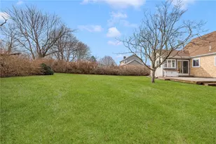 103 Gossets Turn Dr, Middletown, RI 02842 - Photo 33