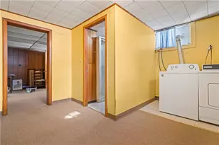 60 Dorman Ave, North Providence, RI 02904 - Photo 25