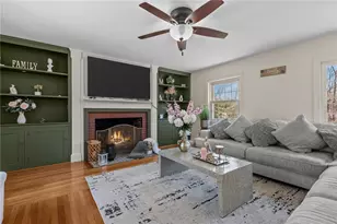 74 Hillside Rd, Cumberland, RI 02864 - Photo 9