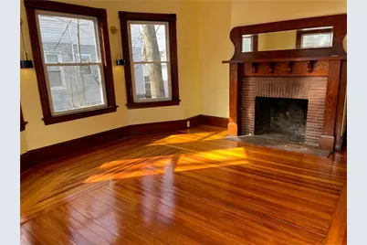 121 Rutherglen Avenue, Providence, RI 02907 - Photo 7