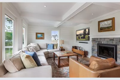 2040 East Main Road, Portsmouth, RI 02871 - Photo 17