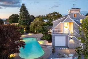 2040 E Main Rd, Portsmouth, RI 02871 - Photo 9