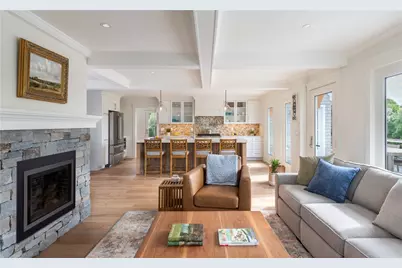 2040 East Main Road, Portsmouth, RI 02871 - Photo 15