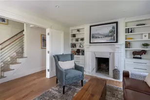 2040 E Main Rd, Portsmouth, RI 02871 - Photo 11