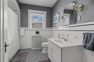 75 Ayrault St, Newport, RI 02840 - Photo 11