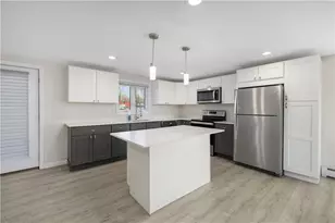 8 Deluca St, Johnston, RI 02919 - Photo 3